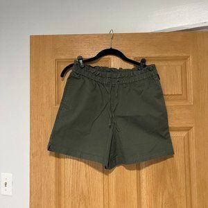 Candace Cameron Bure Polished Paperbag Waist Short, Joshua Tree, Small